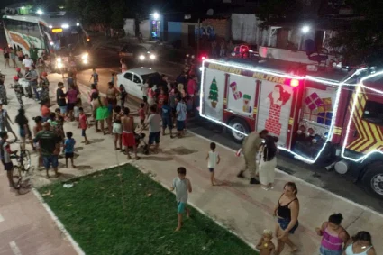 Caravana de Natal Percorre Corumbá e Ladário