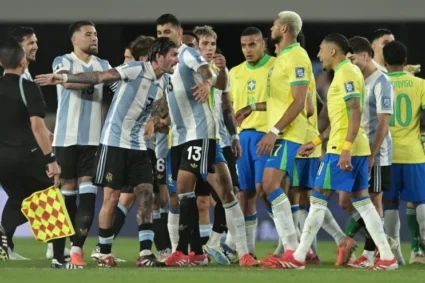 Brasil é goleado por 4 a 1 pela Argentina e se complica nas Eliminatórias da Copa