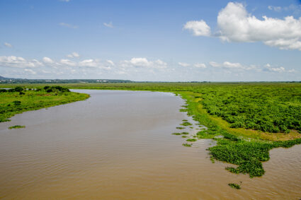 Encontro Internacional em Corumbá Vai Decidir o Futuro da Navegação no Canal Tamengo!