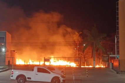 Fogo fora de controle: Bombeiros combatem sete incêndios em Corumbá e Ladário em apenas 24 horas