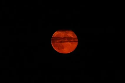 Lua de Sangue em Setembro: Eclipse Total Mais Longo de 2025 Vai Escurecer o Céu por 82 Minutos