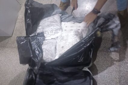 Polícia Civil de Corumbá apreende mala recheada de skank que seria levada para São Paulo