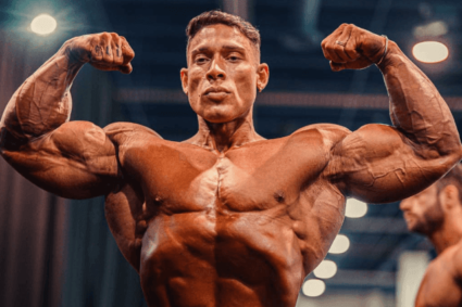 Ramon Dino se Torna o Primeiro Brasileiro a Vencer o Mr. Olympia; Entenda a Trajetória Que Levou o Acreano ao Topo do Mundo