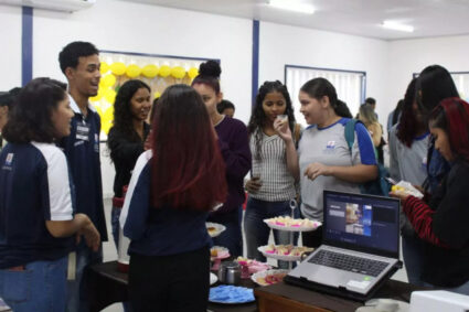 Nesta Tarde, Cidade Dom Bosco Realiza a 4ª Feira do Empreendedorismo e Incentiva Jovens Aprendizes em Corumbá