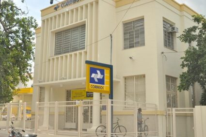 Greve nos Correios atinge 9 estados e pode impactar serviços em todo o país