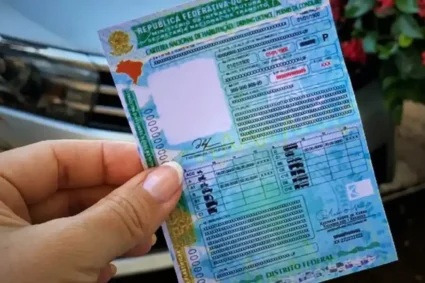 CNH GRÁTIS e RENOVADA AUTOMATICAMENTE para “bons motoristas”: descubra quem tem direito e como ativar