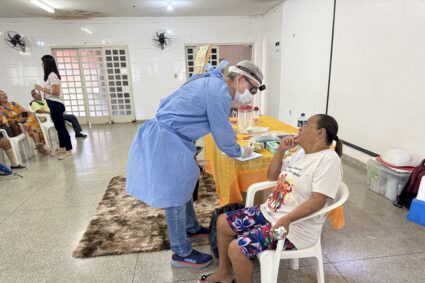 Idosos Recebem Atendimento Odontológico Completo em Ação Especial Promovida pelo CRAS I