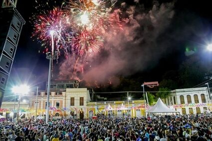 Fogos com barulho podem ser proibidos em Corumbá: proposta avança e mobiliza debate público