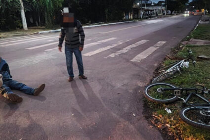 Ciclista fica ferido após colisão com carro de placa boliviana em cruzamento movimentado de Corumbá