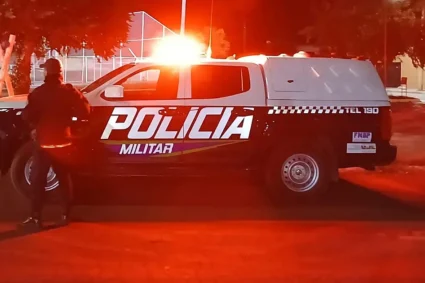 Homem é morto a facadas em oficina mecânica de Corumbá; suspeito é preso e confessa o crime — veja o que motivou o homicídio