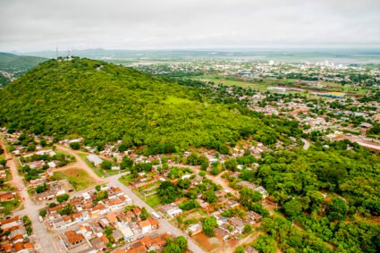 Corumbá apresenta Plano de Arborização Urbana para ampliar áreas verdes, reduzir o calor e melhorar a qualidade de vida; veja como participar