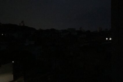 Ladário fica sem energia em meio a calor de 43°C, e previsão de retorno é adiada para a madrugada de sábado